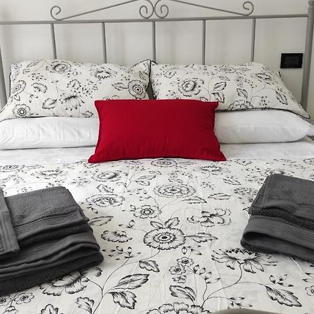 Giravolta Apartman Sulmona Kültér fotó
